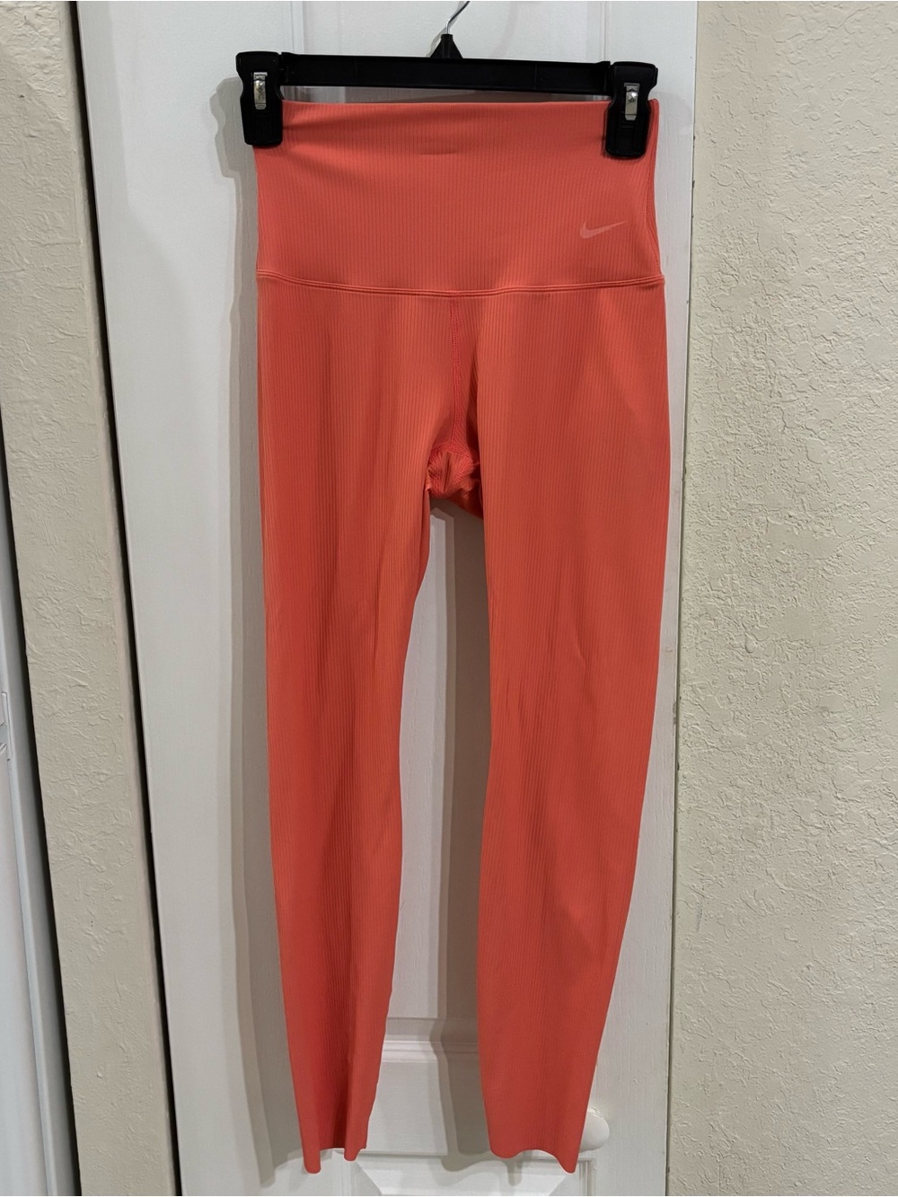 Nike Coral Ribbed Dri-FIT High Rise Leggings
